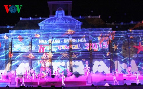 เอกลักษณ์ของเฟสติเวิลทะเลญาจาง-แค้งหว่า 2015